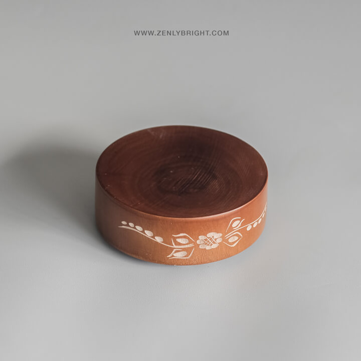 16-holes-round-ashtray-natural-brown-color-teak-wood-aluminium-wholesale-bali-indonesia