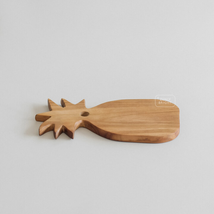 bali-woodenware-supplier-kitchen-utensil-nanas-teak-wood-cutting-board