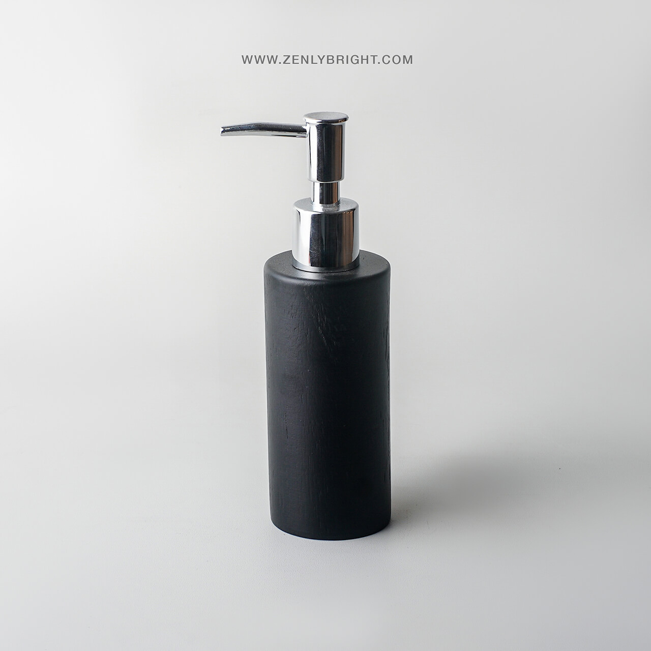 noires-soap-pump-teak-wood-aluminium-dispenser-sabun-kayu-jati-wholesale